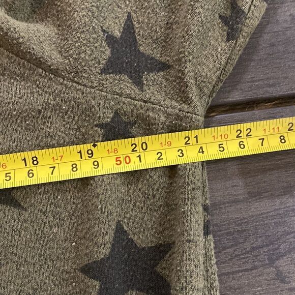 Buffalo David Bitton Green stars long sleeve crew green black pill look medium - Picture 6 of 7